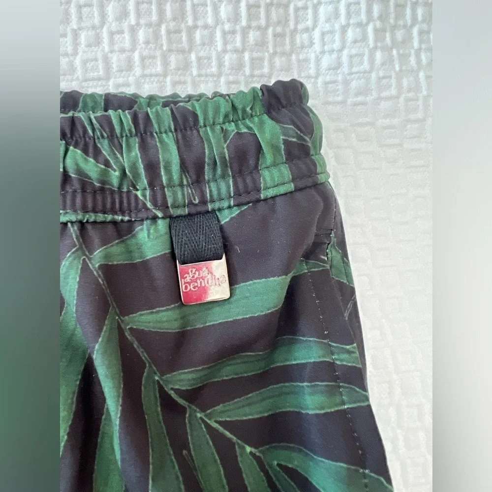 AGUA BENDITA BOYS SWIM SHORTS NICK CAMELLIA NWT Size 10